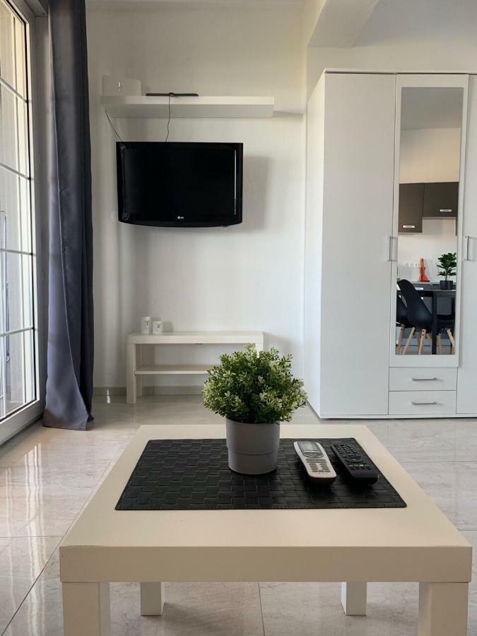 Nelany Apartment Zubovici Ngoại thất bức ảnh